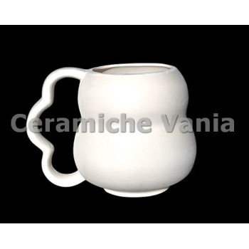 TB B197 - Bicchiere manico ondulato - cm 16X11H TB B197 - Bicchiere manico ondulato - cm 16X11H